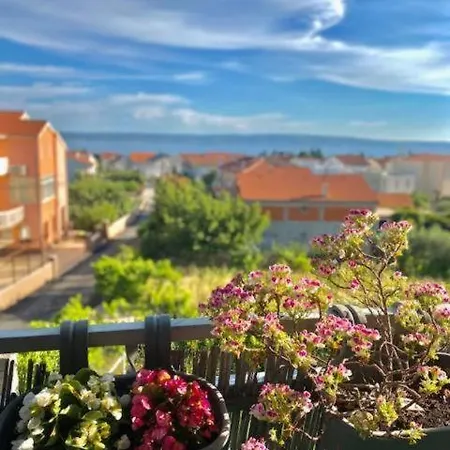 Charming Apartment In Kastela Exterior photo